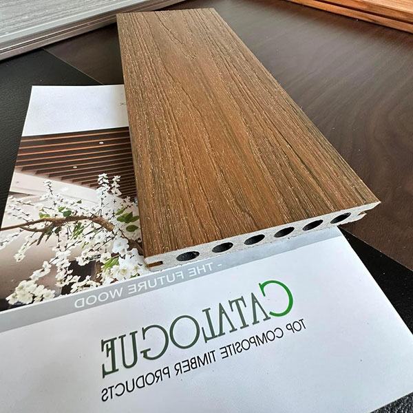 so sánh sàn gỗ nhựa 1 lớp với 2 lớp khác